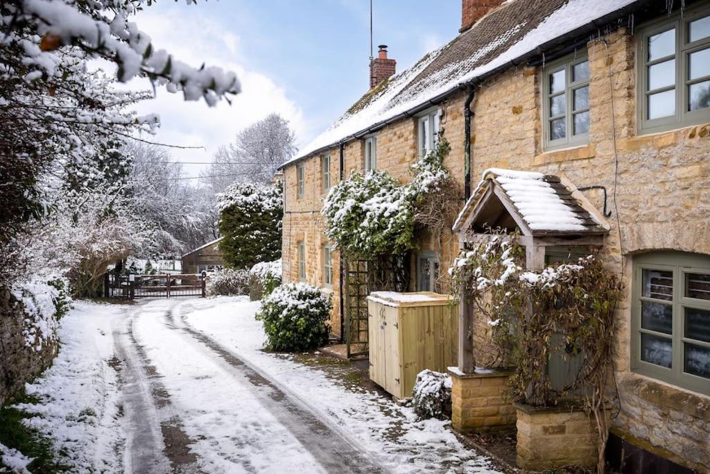 Charming 17Th Century Cotswold Cottage Adlestrop Dış mekan fotoğraf