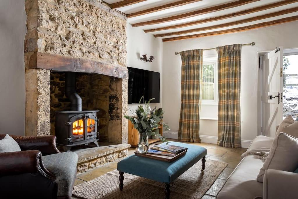 Charming 17Th Century Cotswold Cottage Adlestrop Dış mekan fotoğraf